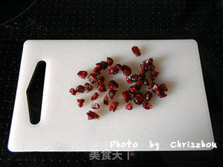 【蔓越莓饼干】酸酸甜甜的黄油饼干的做法步骤:2