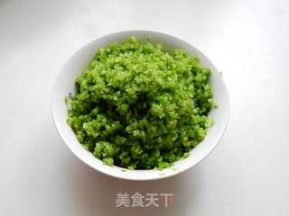 茶香三鲜小笼包的做法步骤:7
