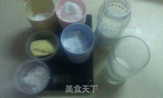 莲蓉蛋黄冰皮月饼的做法步骤:3