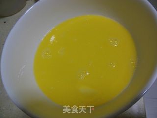 莲蓉蛋黄冰皮月饼的做法步骤：4