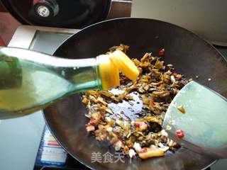 酸菜鸭血的做法步骤：3