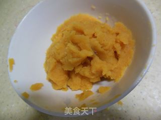 莲蓉蛋黄冰皮月饼的做法步骤：8