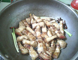 饭遭殃之------梅菜焖肉的做法步骤:7