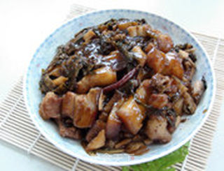 饭遭殃之------梅菜焖肉的做法步骤:12