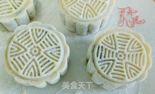 黑芝麻月饼-能看到芝麻粒的做法步骤:9