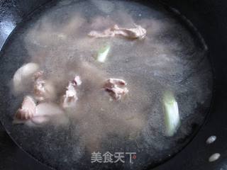 松菇鸡汤的做法步骤:6