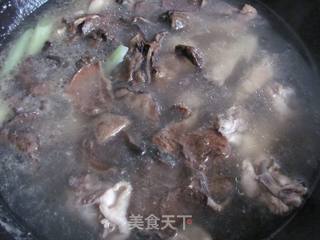 松菇鸡汤的做法步骤:8