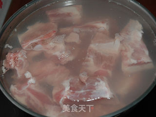 茶香排骨的做法步骤：1