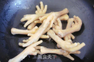 酒香浓郁--啤酒烧凤爪的做法步骤:6