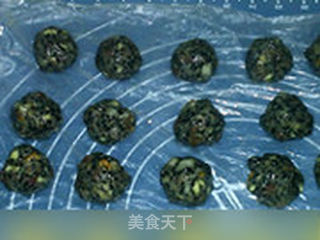 黑芝麻火腿月饼的做法步骤:6