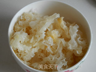 莲子大枣银耳羹的做法步骤：6