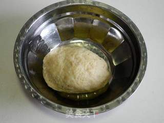 京味儿月饼----自来红的做法步骤:4