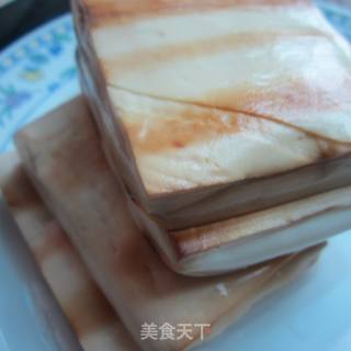 锅贴大块豆腐的做法步骤：1