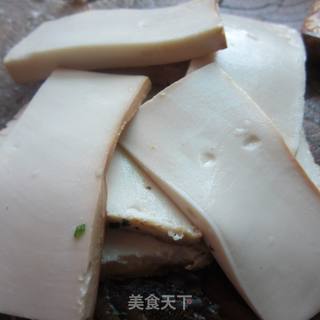 锅贴大块豆腐的做法步骤：2