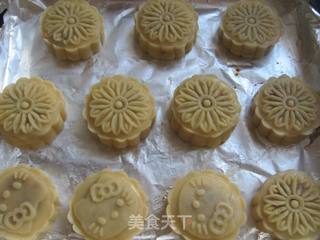 肉松月饼的做法步骤:15