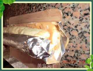 小鱼牌肉松沙拉蛋卷的做法步骤:24