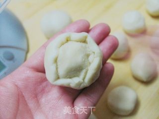 确实超好吃——豆沙蛋黄酥的做法步骤:8