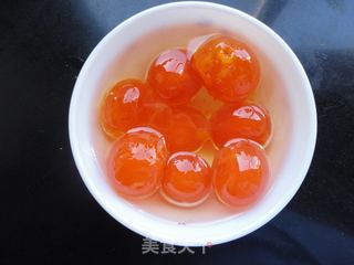 花生蛋黄.豆沙蛋黄月饼的做法步骤：4