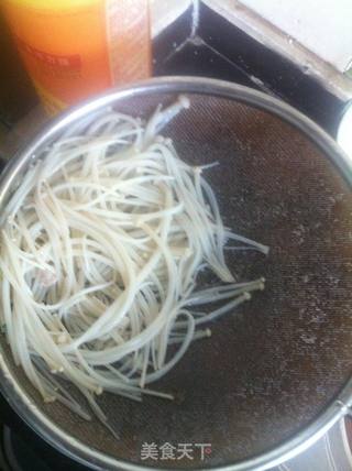 骨头金针菇豆腐汤的做法步骤:4