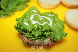 【香辣鸡腿堡】的做法步骤：17