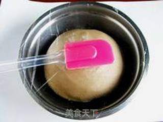 最爱的广式月饼---【蛋黄莲蓉月饼】的做法步骤:7