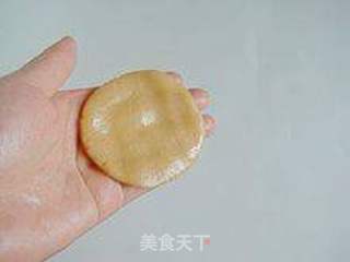 最爱的广式月饼---【蛋黄莲蓉月饼】的做法步骤:11