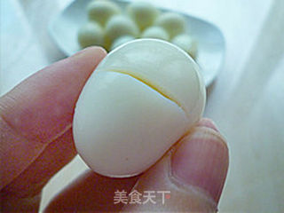 小兔子鹌鹑蛋的做法步骤:4