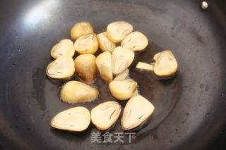 蚝油草菇的做法步骤:7