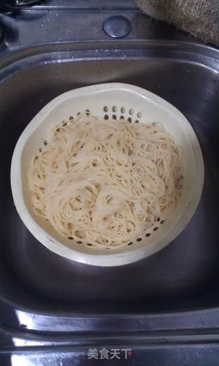 意大利面的做法步骤:5