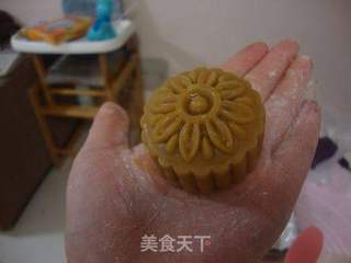 广式栗蓉、紫薯月饼的做法步骤:9