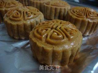 广式栗蓉、紫薯月饼的做法步骤:12