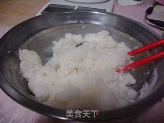 五彩缤纷的冰皮月饼的做法步骤:2