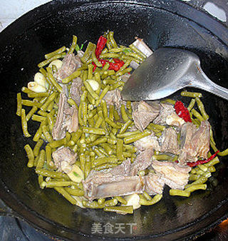 羊排酸豆角的做法步骤:7
