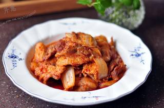 辣白菜炒五花肉的做法步骤:7