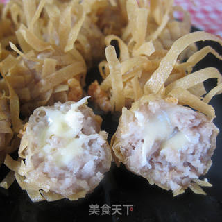 洋溢着浓浓起司味,披着条条馄饨丝の《黄金起司球》的做法步骤：9