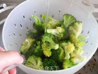 蚝油西兰花的做法步骤:8