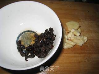 豆豉肉片烧冬瓜的做法步骤：2