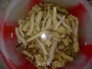 山药排骨汤的做法步骤：1