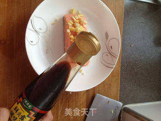 柠汁香煎三文鱼的做法步骤:4