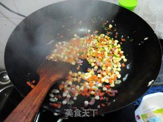 美味营养蛋炒饭的做法步骤:5