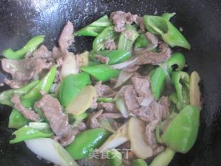 快手爽滑青椒牛肉的做法步骤:10