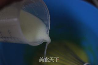黄桃蛋糕卷的做法步骤：2
