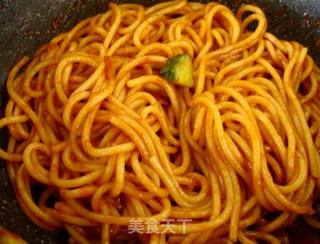 简易酱汁意面的做法步骤:5