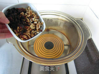 八宝梨罐的做法步骤:3