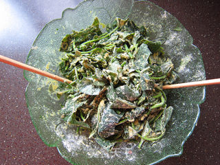蒸地瓜叶的做法步骤:4