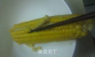 玉米南瓜羹的做法步骤:3