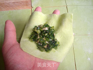 青翠欲滴的元宝大馄饨的做法步骤:11
