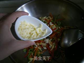 彩蔬芝士炒蛋丝的做法步骤:12
