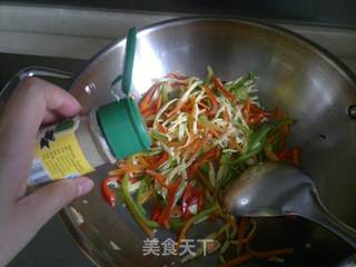 彩蔬芝士炒蛋丝的做法步骤:11