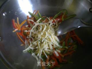 彩蔬芝士炒蛋丝的做法步骤:9